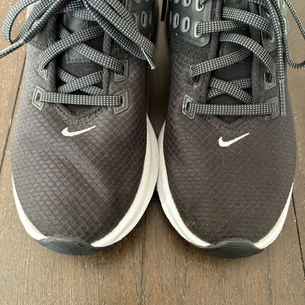 Nike Black White Airmax Bella TR 4 Kids Shoes Sneakers Athletic Neutral‎